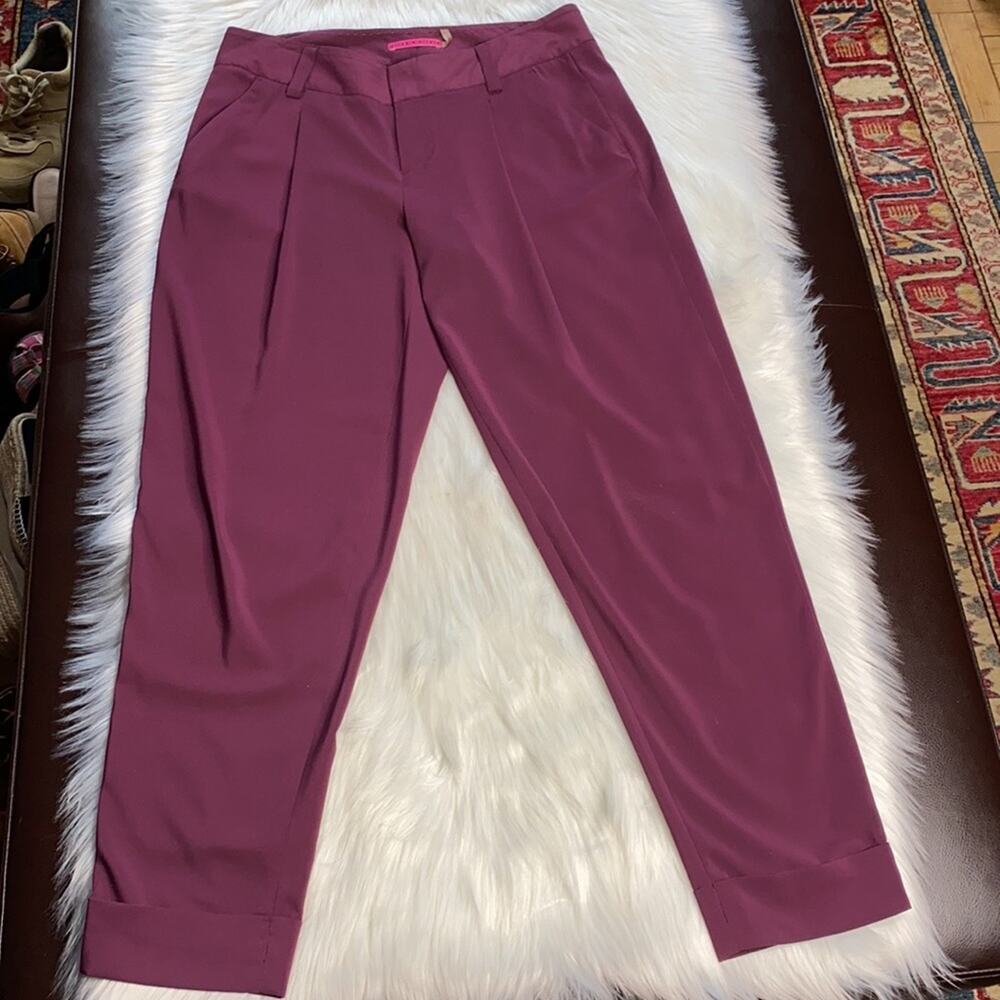 Alice + Olivia Plum Slouchy High Waisted Cropped Arthur Pant